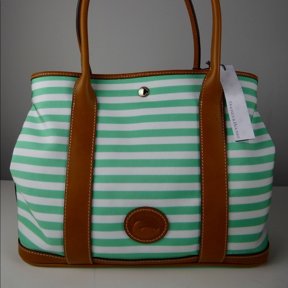 dooney & bourke tote handbags
